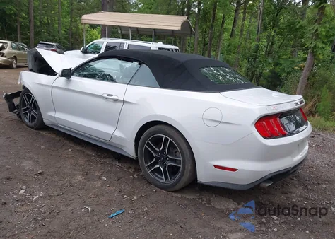 2022 Ford Mustang Ecoboost Premium z USA, uszkodzony, nr VIN 1FATP8UH6N5119260